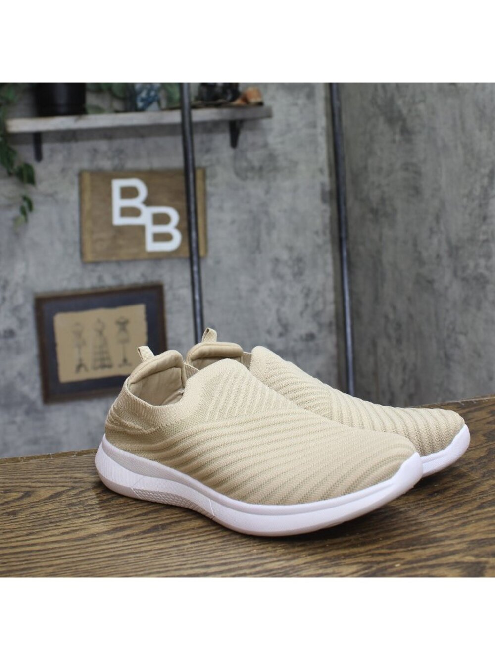 Danskin Womens Excite Slip On Lightweight Sneakers Natural Brown 10M